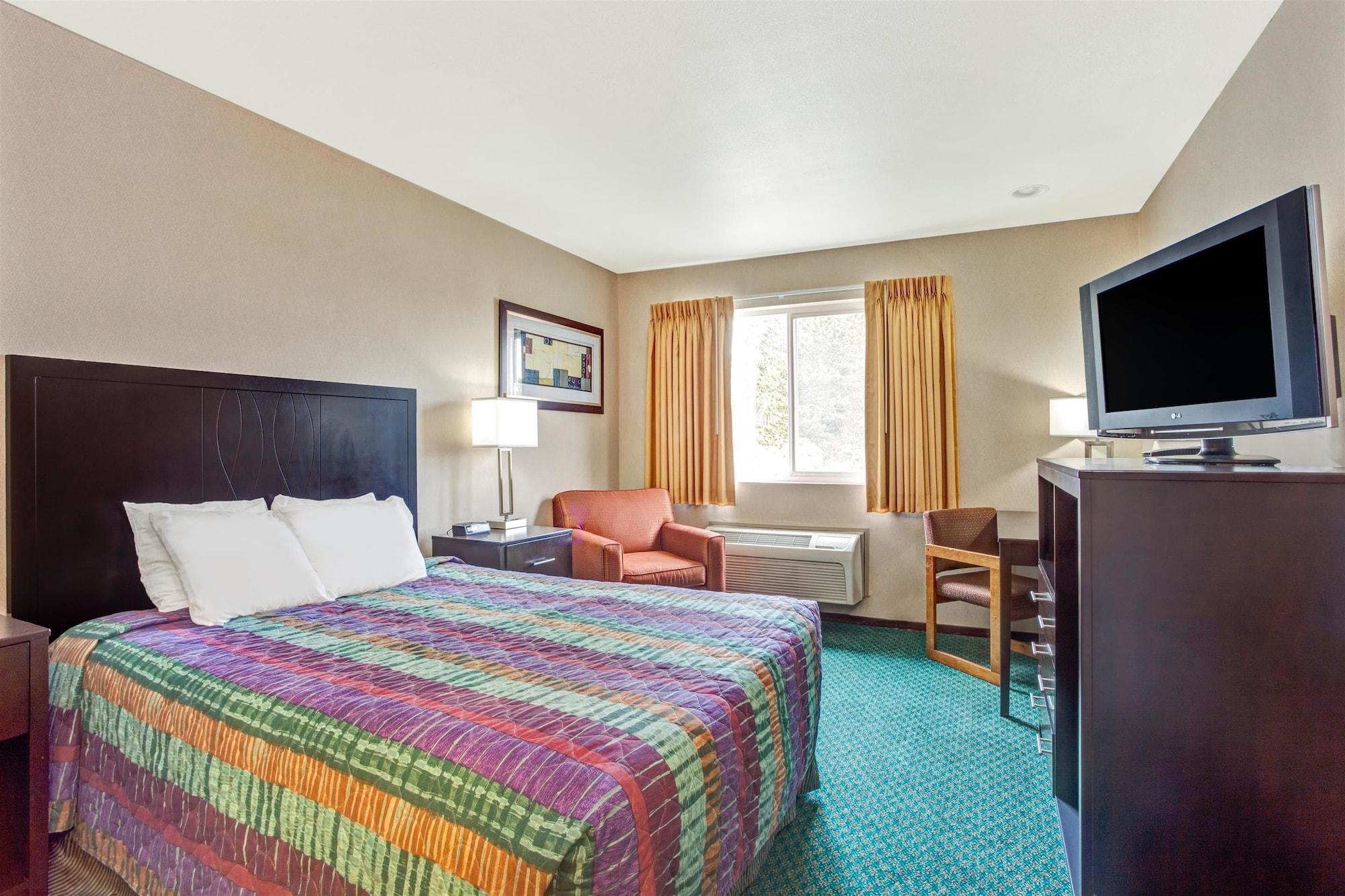 Days Inn By Wyndham Seattle Aurora Шорлайн Екстериор снимка